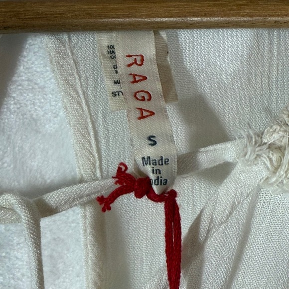 RAGA | Style R3104 White Crochet Tassel Mirror Embellished Tunic Top Size S - Picture 4 of 6